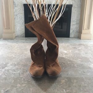 🌺💕Ladies Leather Nine West Boots Calf Length💕🌺